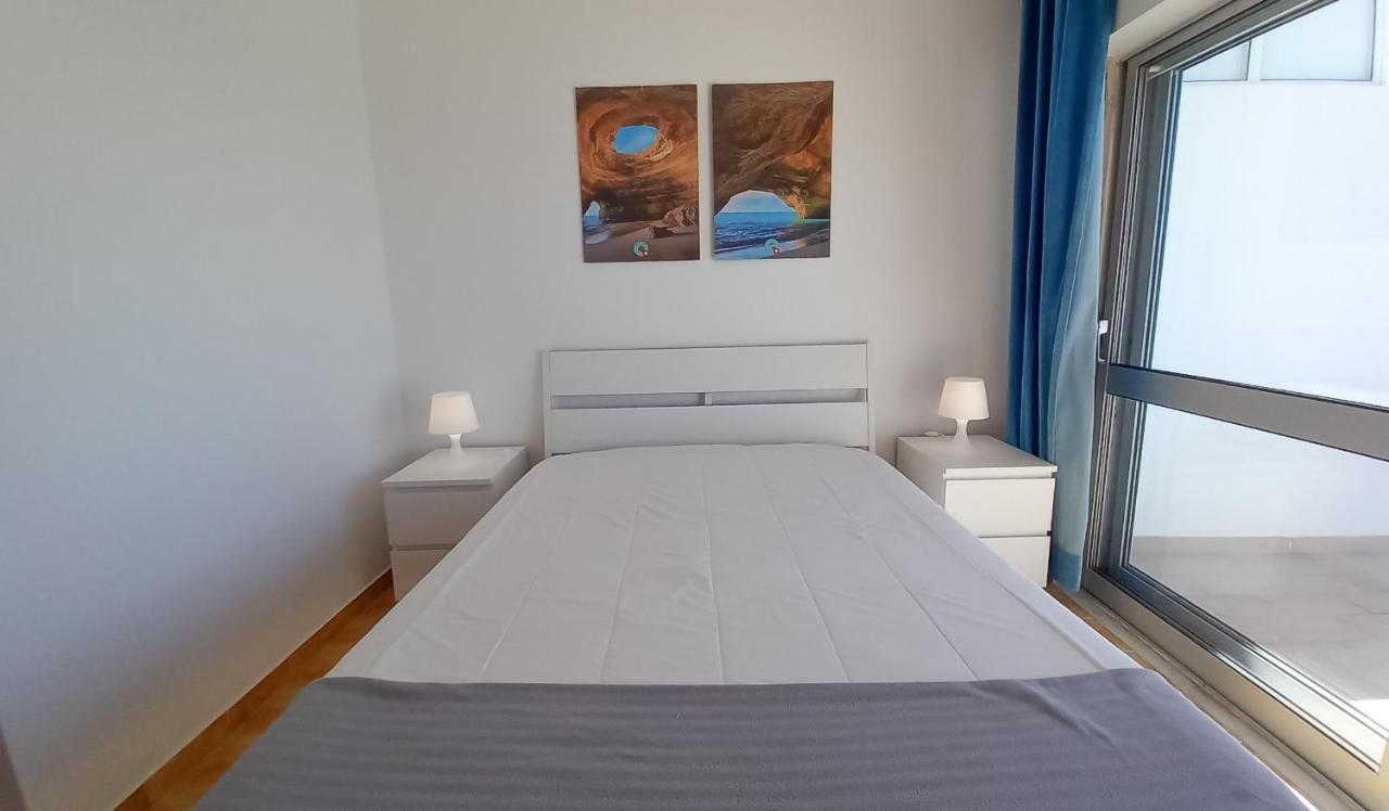Mira Atlantico 13- Terraco Com Vista Mar E Cidade, Wifi, 80Mt Praia 쿼테이라 외부 사진